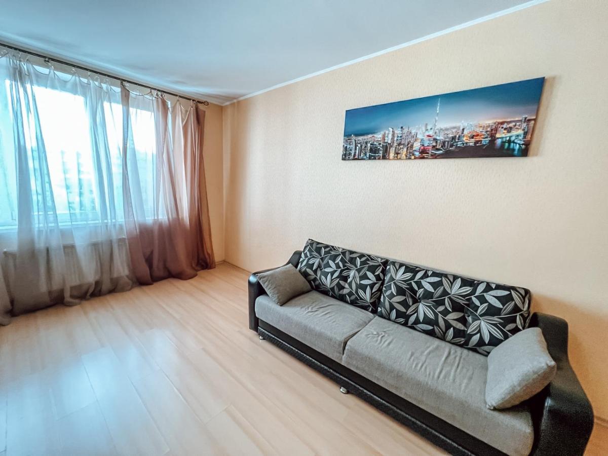 Cozy Apartments On The Left Bank Kyiv Exterior photo